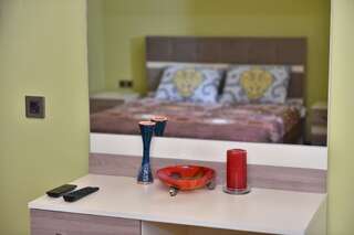 Отели типа «постель и завтрак» Sheki Panorama Guest House Шеки Стандартный двухместный номер с 1 кроватью-10